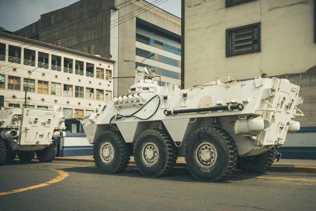 The Suspended City: Lima Under Siege sfe.vision simone guerrino aprile @sfe.vision 2